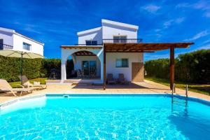 Villa Christina - 4hvězdičkové hotely ve městě Argaka