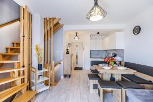 Czarna Perła Czorsztyn, część z Sauną i Jacuzzi blisko jeziora i ścieżki rowerowej Velo