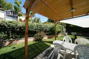 Double Room with Private External Bathroom