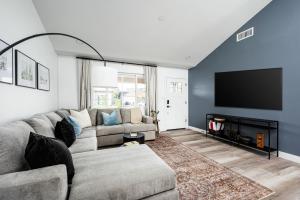 Swim up to cooking entertainment play corn hole and relax by the fire at Cascada