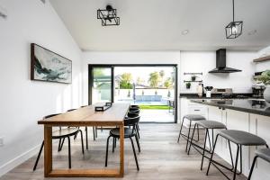 Swim up to cooking entertainment play corn hole and relax by the fire at Cascada