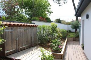 Maisons de vacances Maison proche plages, au calme, piscine et parking : photos des chambres