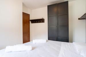 Mountain lodging with mountain view