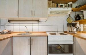 Stunning Home In Tarm With Wifi