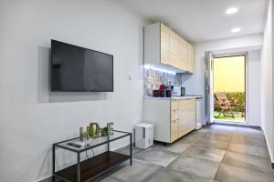 Spacious flat with Garden