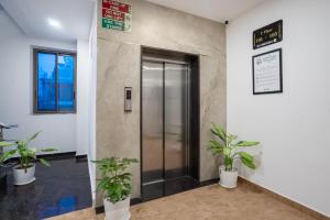 Treebo S3 Suites, Manikonda