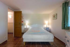 Villas Vue mer, a 400 m de la plage et du port, clim, Wifi : photos des chambres