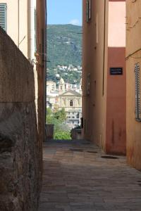 Appartements CASA CHJUCA au coeur de la Citadelle : photos des chambres