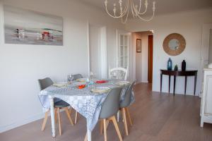 Appartements Spacieux Appartement Vue Pins-Tout a Pied-Residence Le Manegore : photos des chambres
