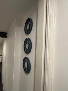 Snuggle Cove Apartments- Walton Road