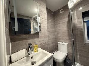 Snuggle Cove Apartments- Walton Road