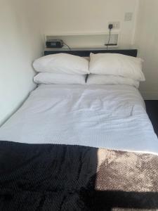 Cosy Cabin - Heart of Beckenham