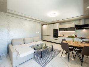 Udobje ob poti Parenzane - Via Parenzana Trailside Comfort