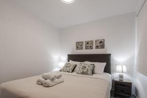 Phaedrus Living Skiathos Luxury Residences Blu