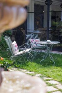 Hotels Hotel La Villa Sainte Valerie Adults Only : photos des chambres