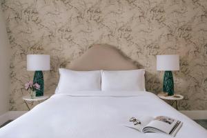 Sonder by Marriott Bonvoy Royal Garden Apartments New town