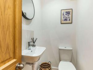 3 Bed in Eckington 86760