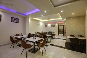 Hotel Armani Near Delhi Airport