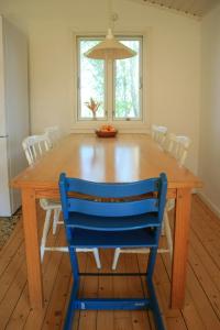 Red Summer House Near Reersø With Field Views