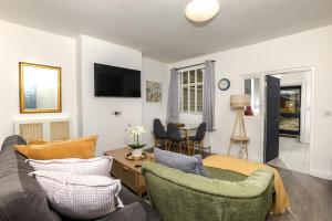 Priory house - home away from home