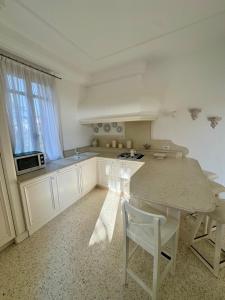 Lilac Luxury Apartment