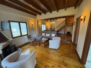 Casa de Robles Cantabria, en el corazón de los Valles Pasiegos