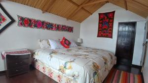 Uros Lunita Lodge