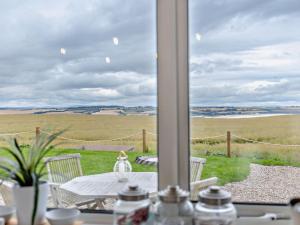 3 Bed in Montrose 90784