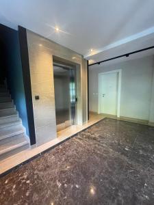 Next door One & Only Portonovi