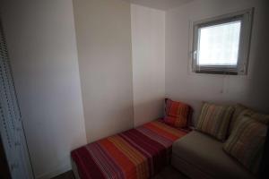 Grande terrasse vue mer, plancha, piscine, 2 chambres