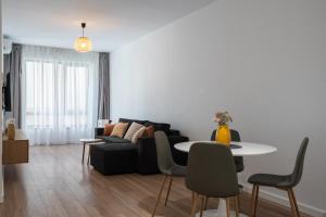 Luna Loft 1BR with Parking