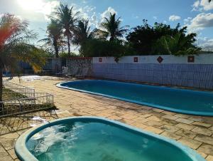 Casa de Campo com Piscinas Alto do Moura