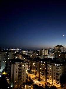 Istanbul Bostanci Family Modern Residence with Pool