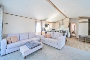 Aquadrome Abode - Billing Aquadrome