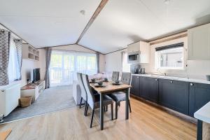 Aquadrome Abode - Billing Aquadrome