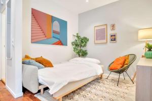 Heimby - Roomy Studio w Free parking and SeaView