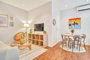 Heimby - Roomy Studio w Free parking and SeaView