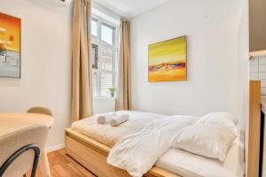 Heimby - Roomy Studio w Free parking and SeaView