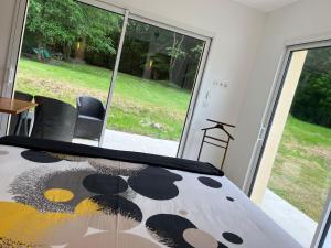 Maison au vert-Entre-Deux-Mers, Repos et confort au coeur de la nature