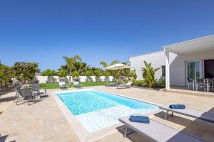 Villa Ares by Villa Plus