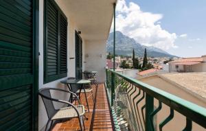 Amazing Apartment In Baska Voda 