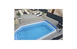 Amazing Home In Trogir With Wifi 