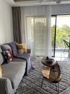 Refined 1BR With King Bd, Pool & Gym in Kileleshwa