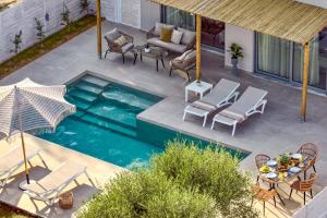 Villa Romas 1 by Villa Plus