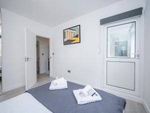 Pass the Keys 3BR Gem near Soho & Euston Balcony & Charm