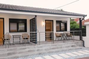 EliGio Luxury Suites