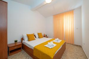 Apartments Adela III