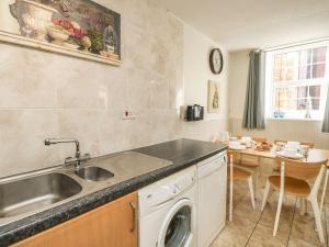 Old Malthouse Apartment