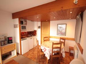 Studio cosy avec 2 cabines, balcon ensoleillé, proche pistes et commerces - Hauteluce - FR-1-293-124