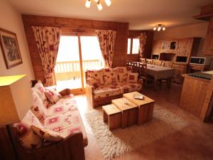 Appartements Appartement haut de gamme 10 pers avec piscine, parking, proche pistes – Villard-sur-Doron - FR-1-293-302 : photos des chambres